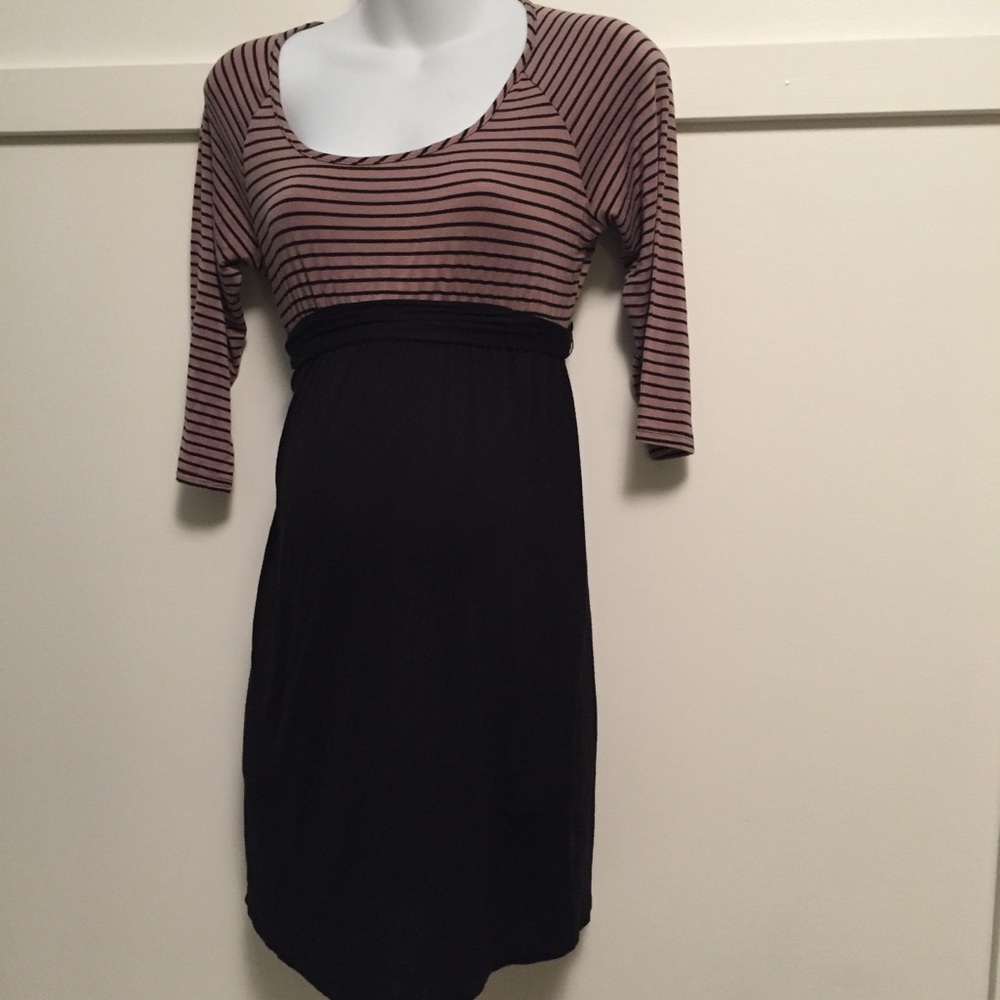 Maternity dress size medium